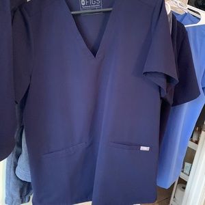 Large figs navy scrub top